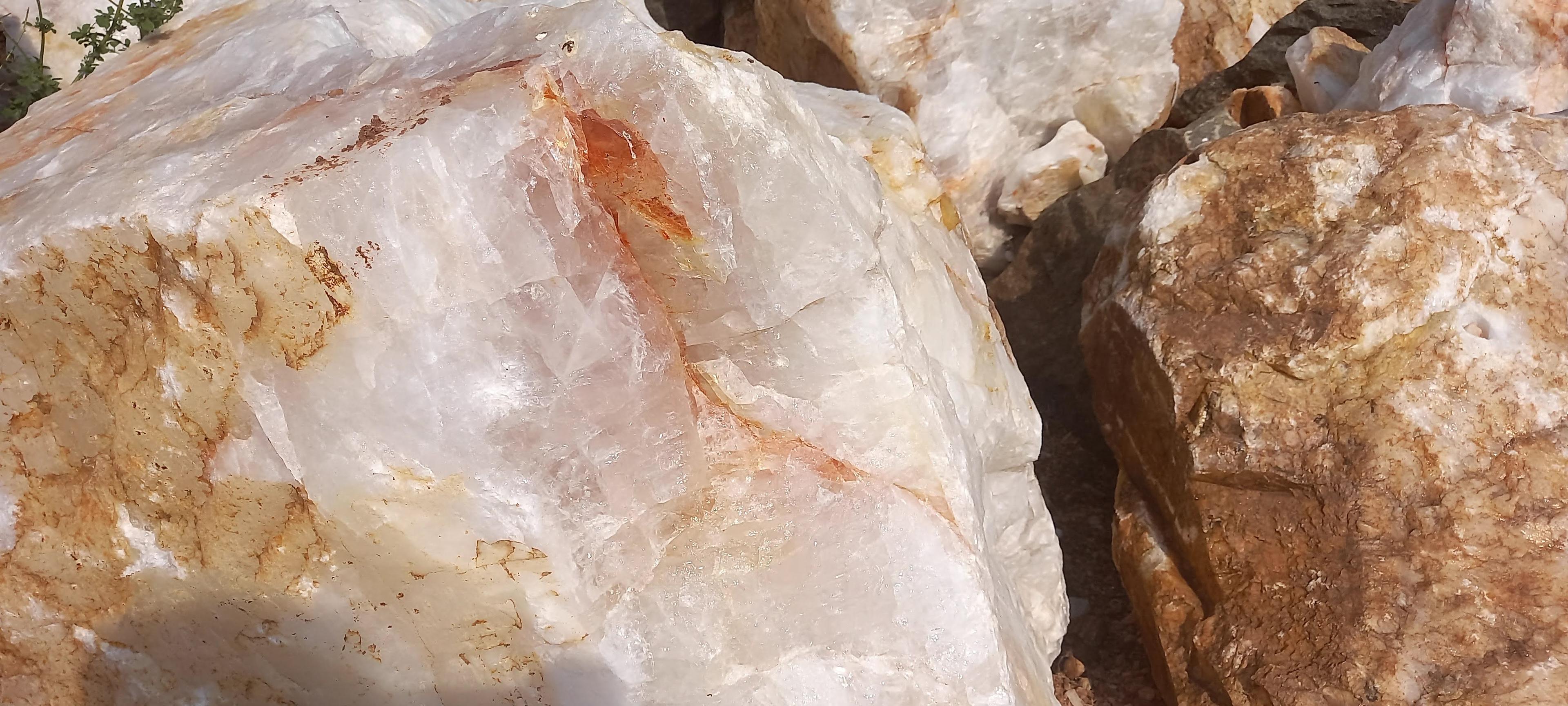 A Grade Quartz Boulders