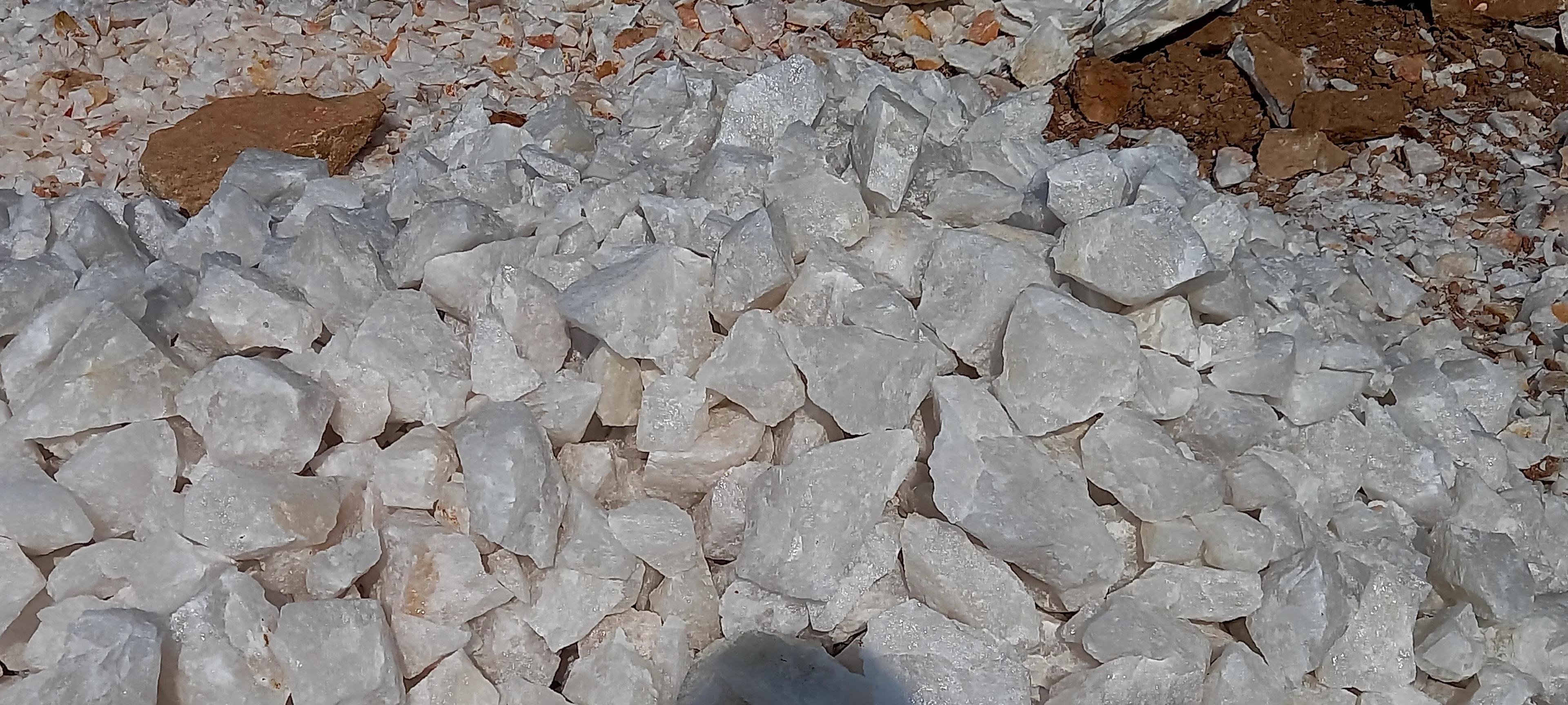 Quartz Granules